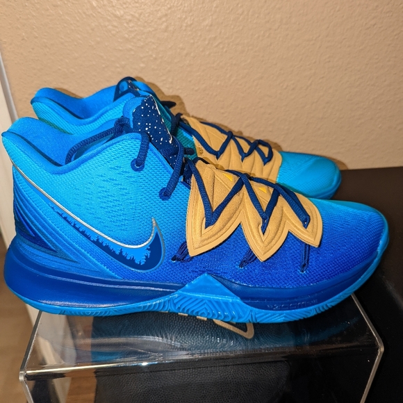 Nike Kyrie 5 x Concepts Orions Belt